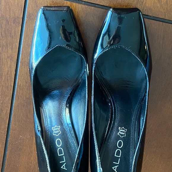 Leather Ballerina Toe Heels - Picture 4 of 8